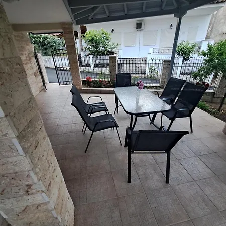 Traditional Stone House-Ideal For Families Archea Pissa Exterior photo