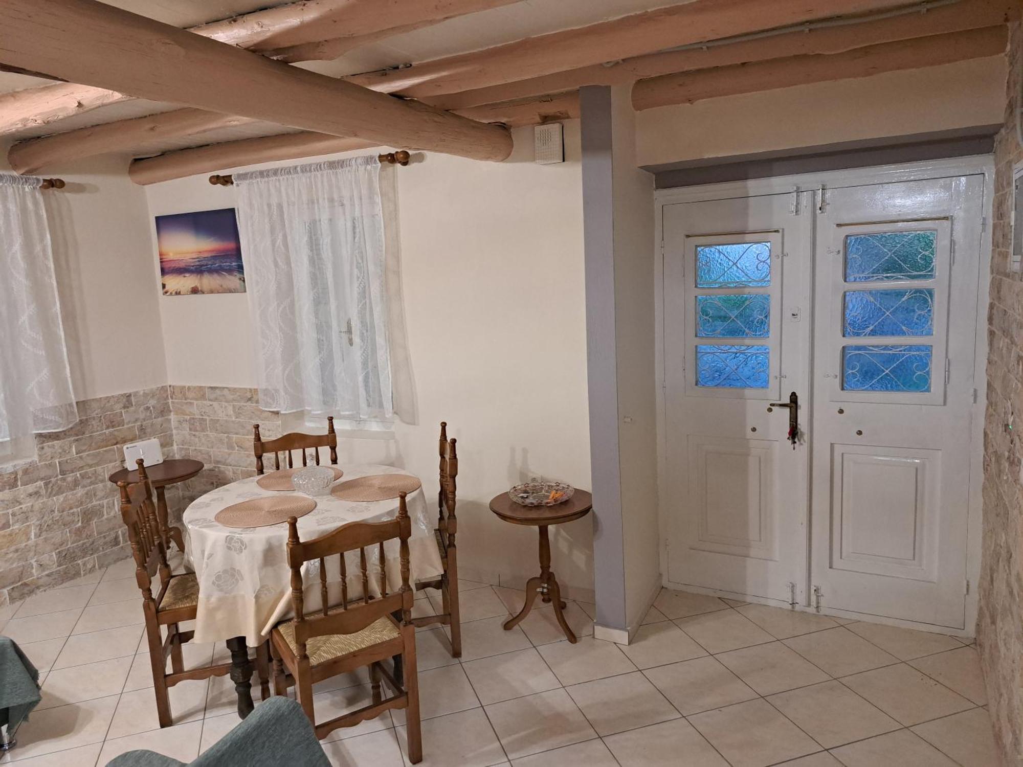 Traditional Stone House-ideal For Families Ferienhaus *